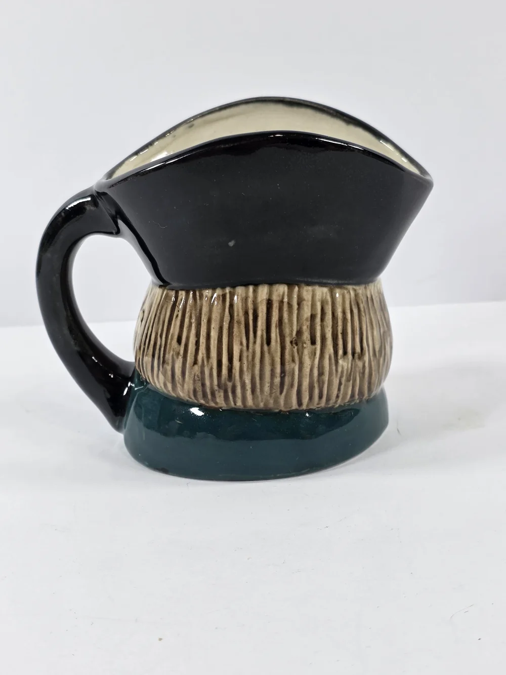 N/A charming ceramic
